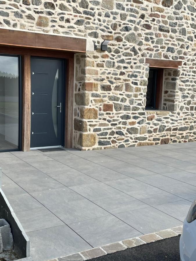 Magnifique Corps De Ferme Renove Avec Jacuzzi Hillion Exterior foto